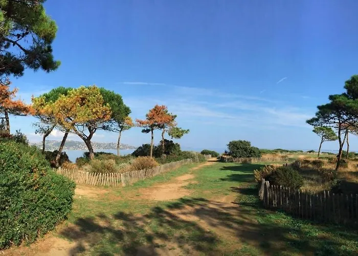 Is100-123 Les Issambres Appt 2 Pièces 4 Couchages Piscine Et Parking